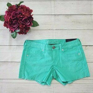 American Eagle AE Midi Shorts Size 6 Green Teal